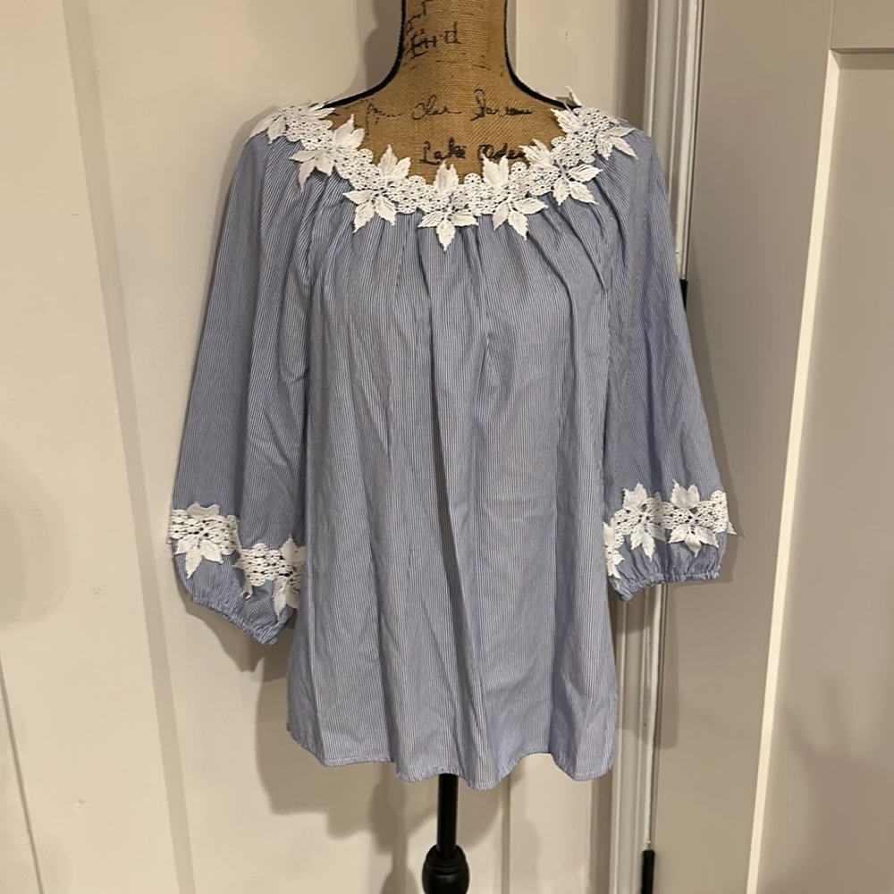 Bedford Fair Pinstripe Quarter Length Scoop Neck Top Size Large